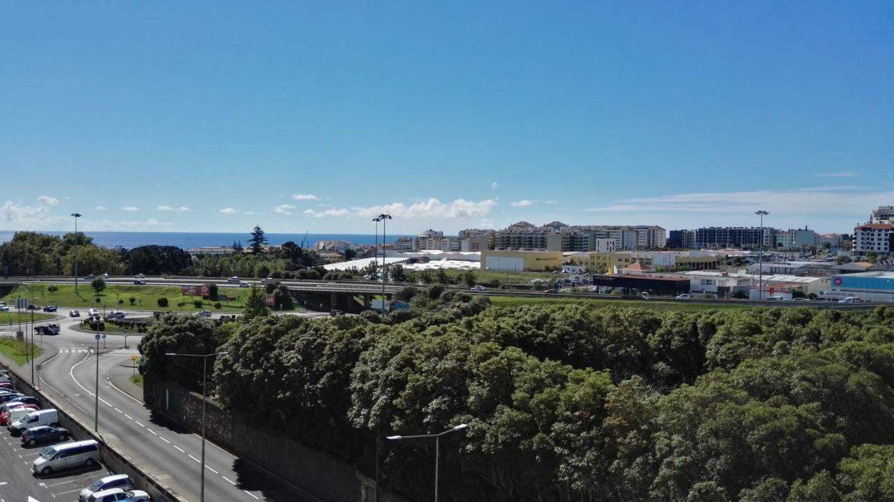 Green & Blue 3 Bedrooms Ponta Delgada  Exterior photo